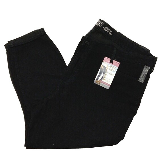 Levi Strauss Women's Black Jeans Mid Rise Ankle Skinny Cuffed Plus Size 26 NWT - Picture 1 of 6